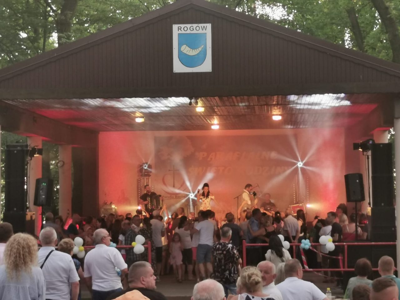Parafiada 2026 w Rogowie – muzyka, integracja i rodzinna zabawa - zdjęcie 3