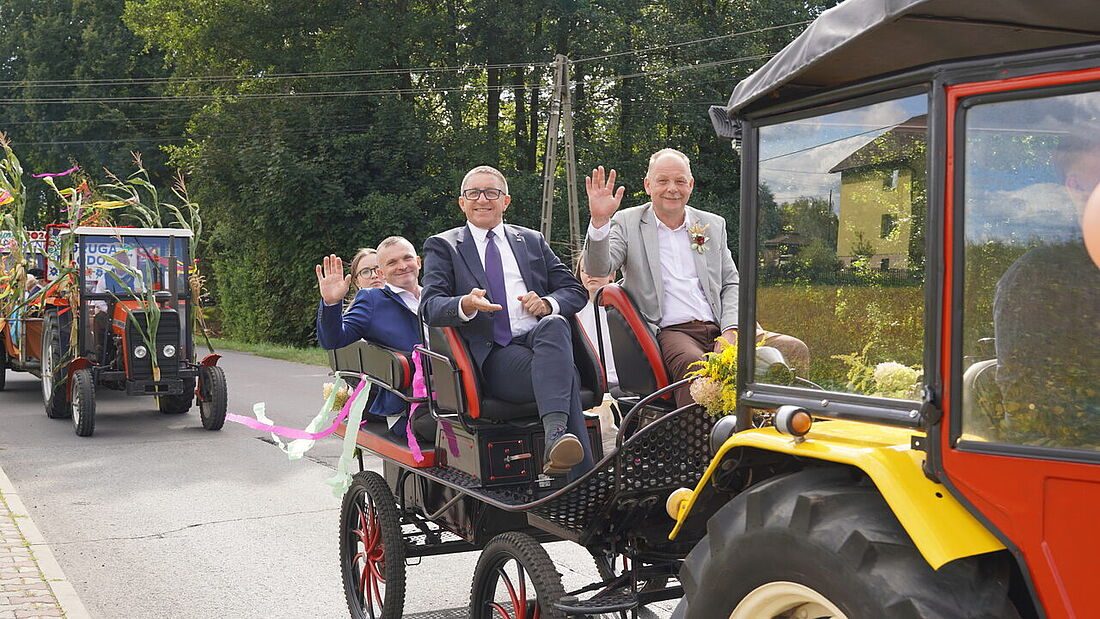 Dożynki dwóch sołectw -  Borynia i Skrzeczkowice - zdjęcie 8